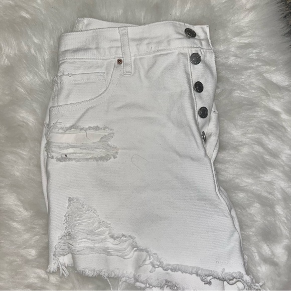 Pacsun white vintage high rise shorts - Picture 3 of 3